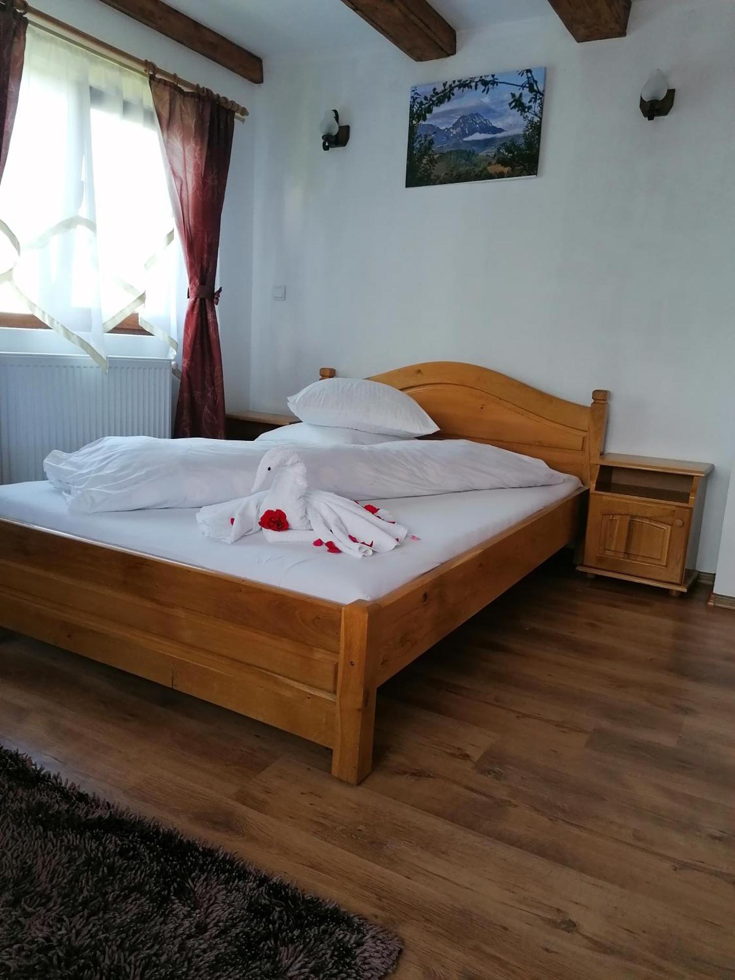 Hotel Casa Cristalul Muntilor Poiana Mărului Habitación foto